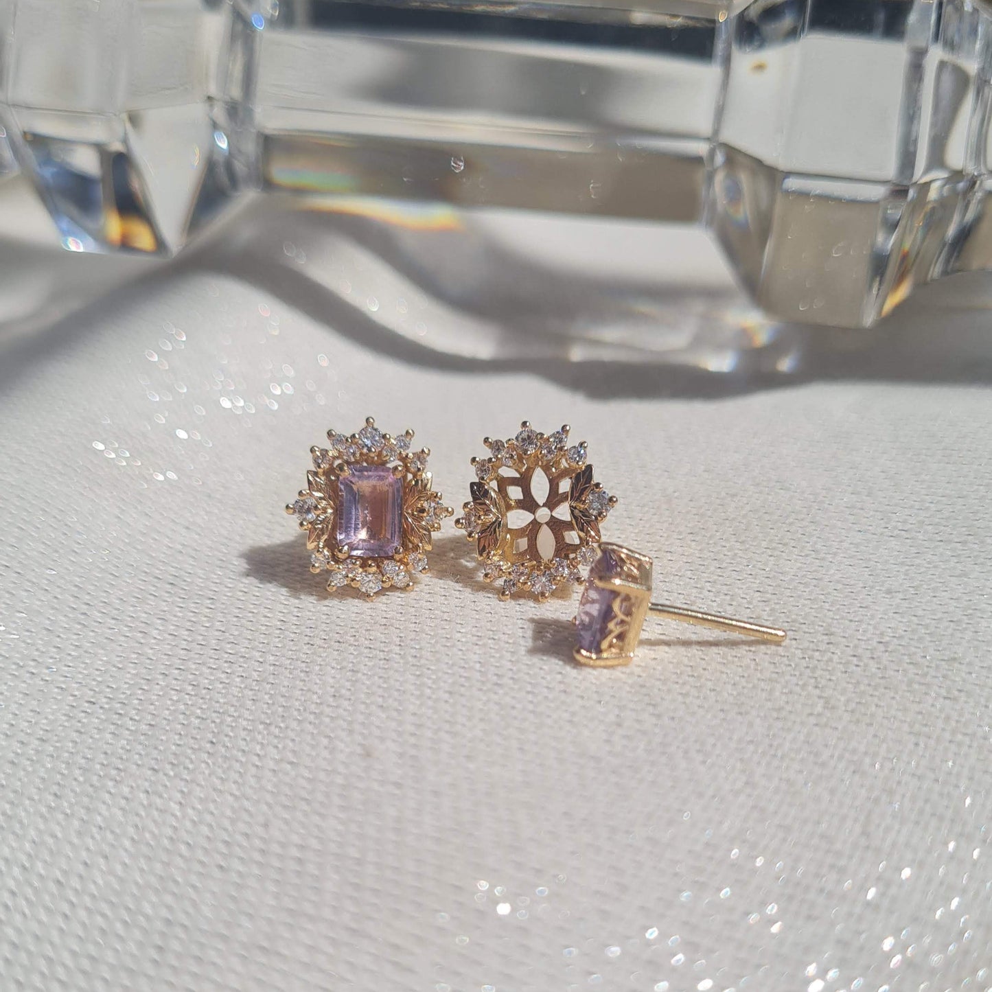 FLORA STUDS