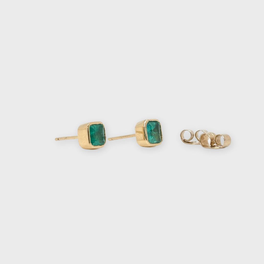 Emerald Studs 1,19cts