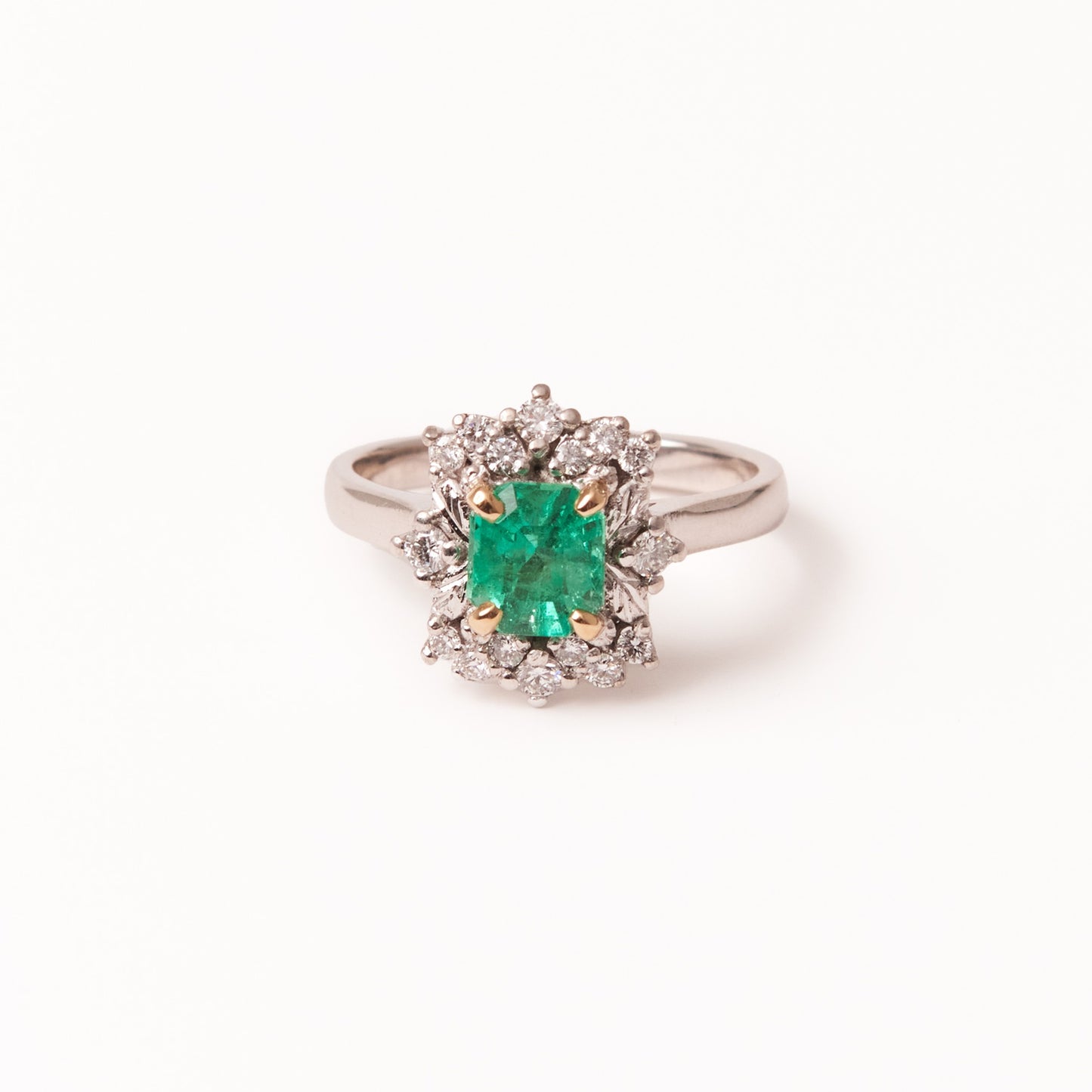 FLORA RING